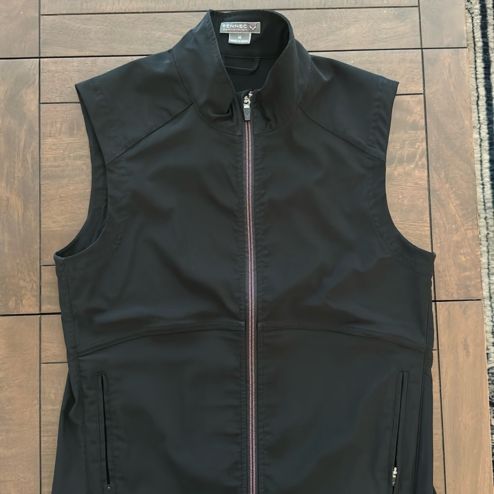 Women’s Black Full-Zip Vest